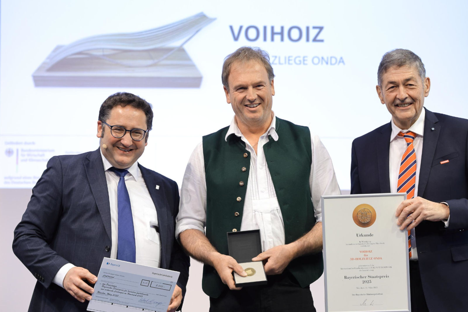 Verleihung des Bayerischen Staatspreises für technische Leistung Verleihung des Bayerischen Staatspreises für technische Leistung